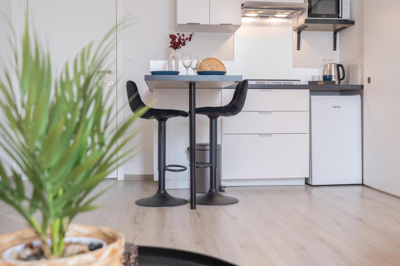 Chic Proche Aeroport & Centre-ville Apartment