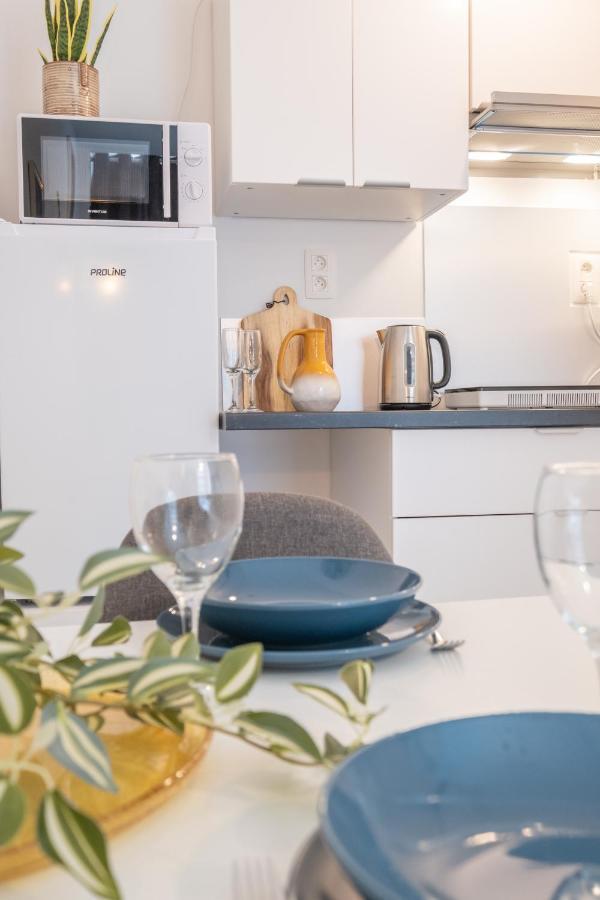 Chic Proche Aeroport & Centre-ville Apartment Charleroi